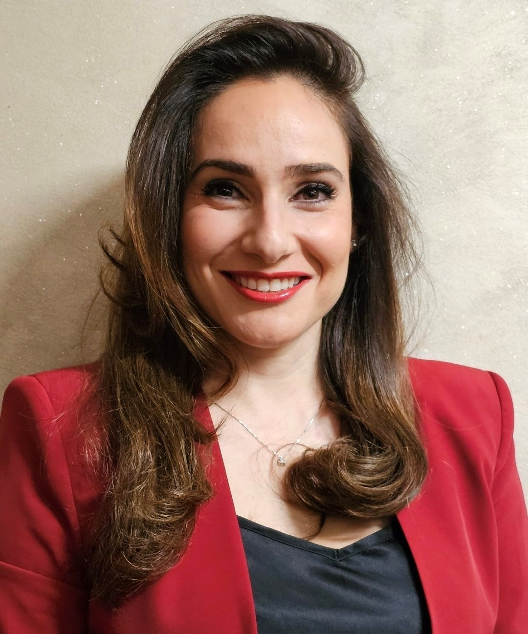 Angela Giorgi spricht über die FACE & BODY Academy